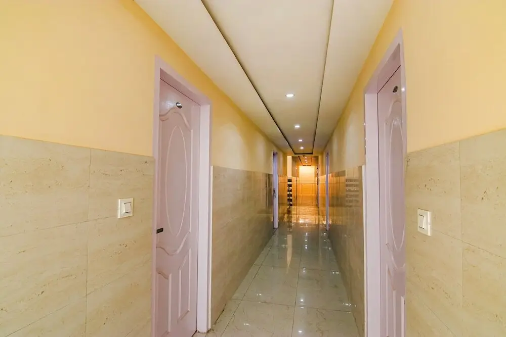 Чандигарх: Fabhotel Hari Residency