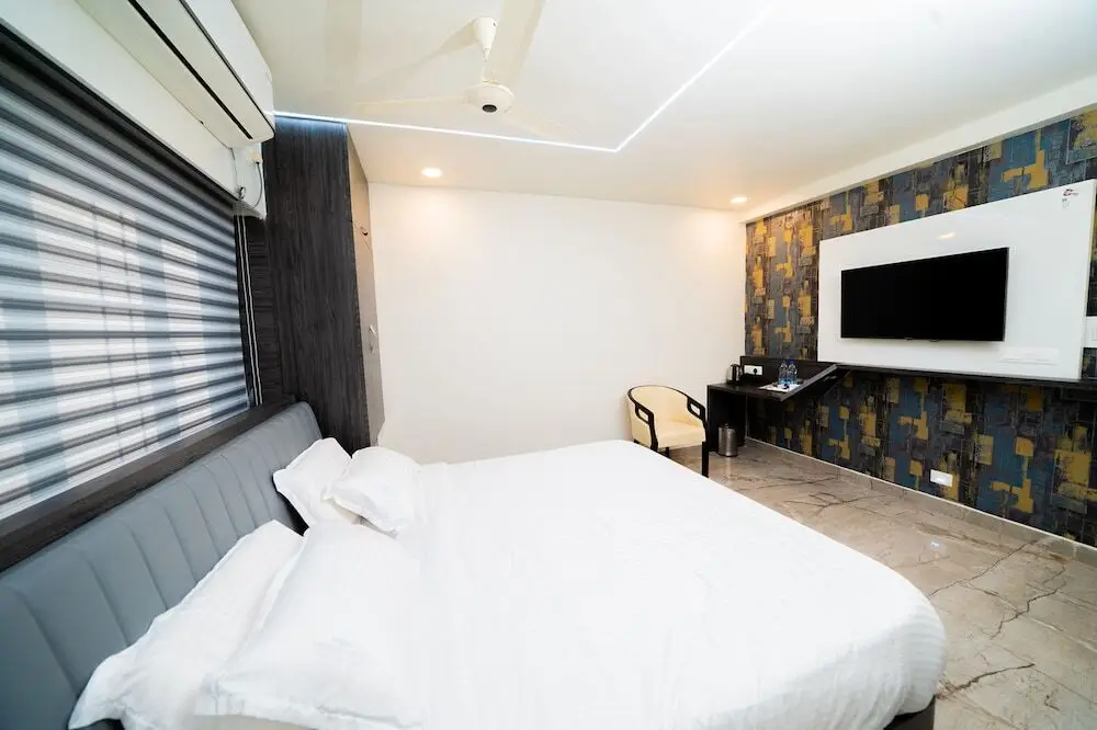 Висакхапатнам: Fabhotel Brk Iconic Residency
