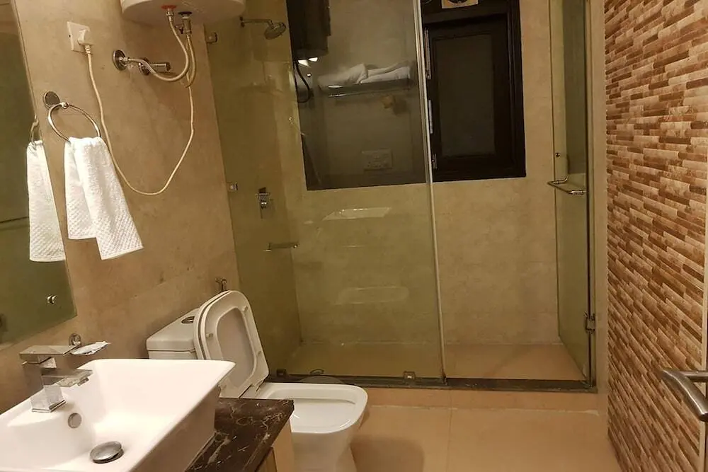 Нью-Дели: Greenleaf Apartment And Suites, Kalkaji