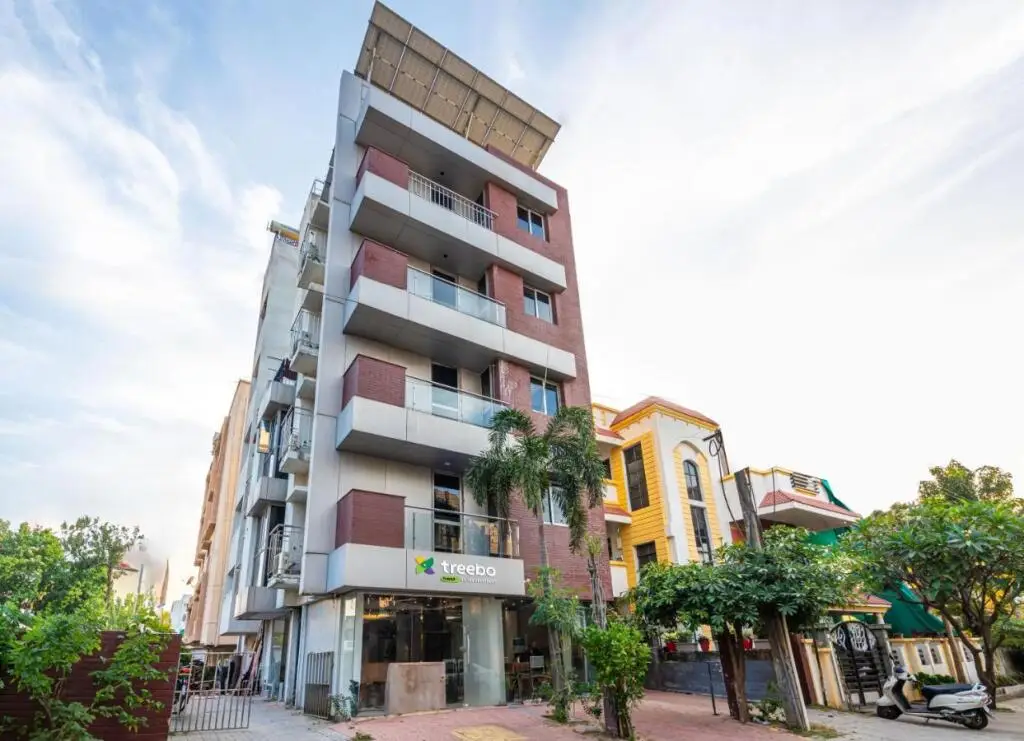 Treebo Silver Apartment — фото 1