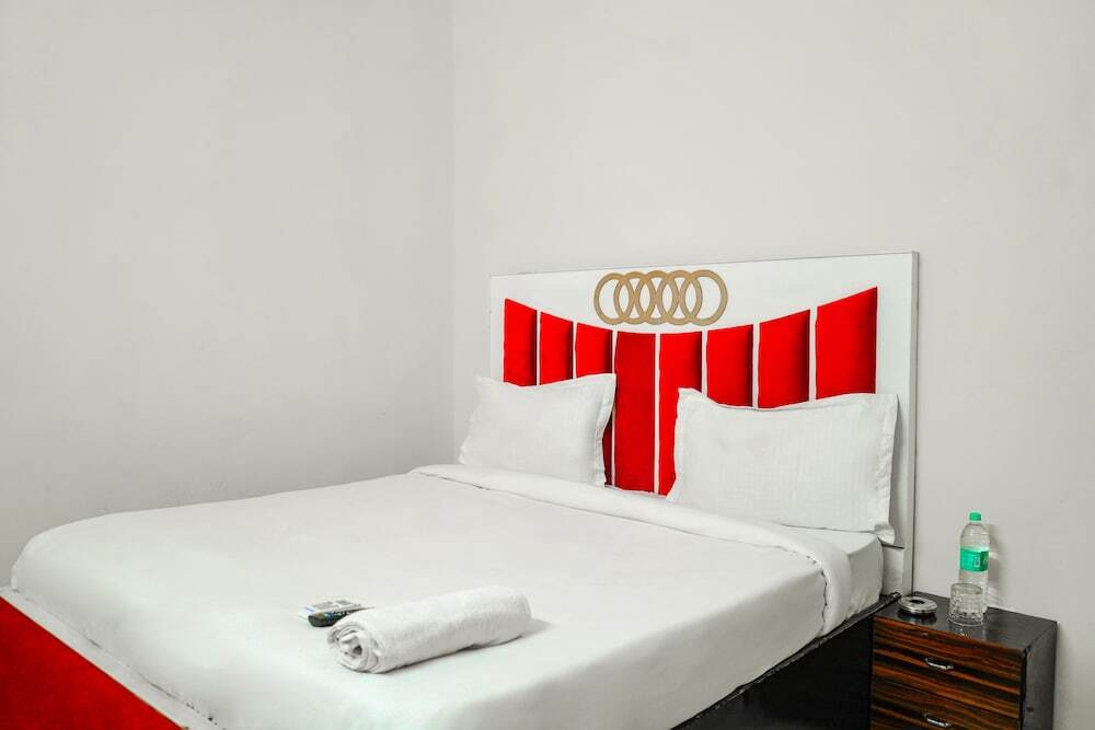 Нью-Дели: Roomshala 041 Hotel Sky Residency