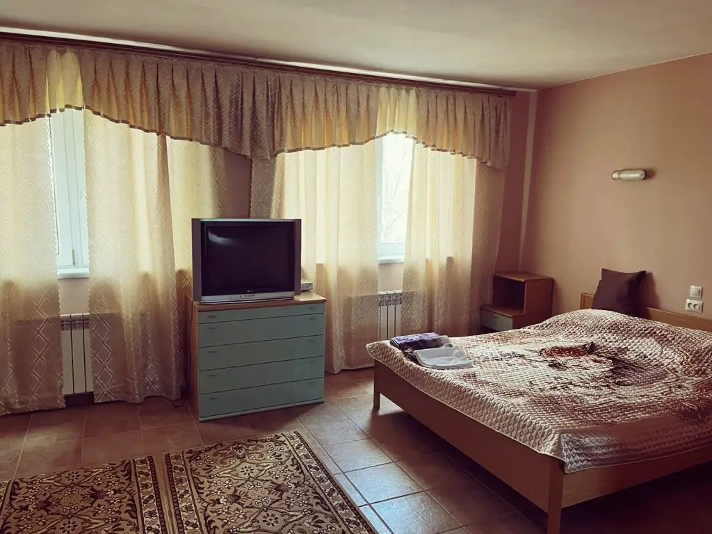 Бахчисарай: Отель Диана