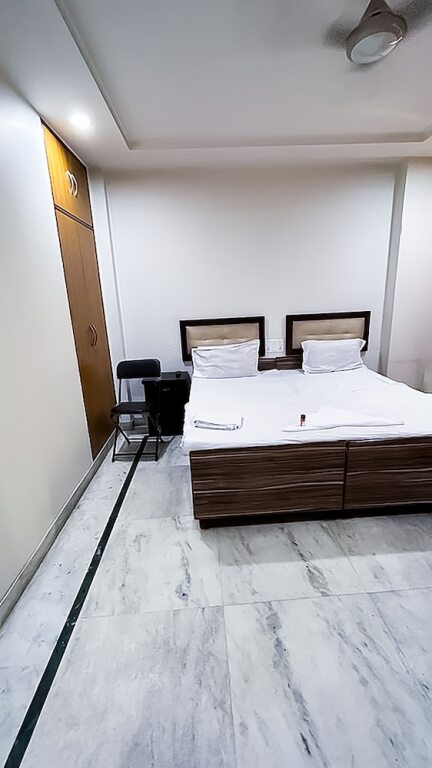Нью-Дели: Roomshala 138 Hotel Tourist palace