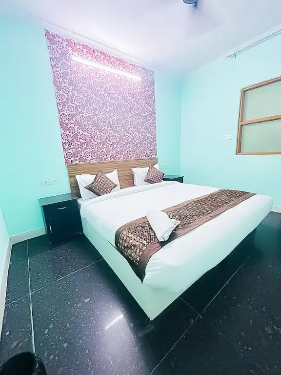Нью-Дели: Roomshala 147 KD Plazav