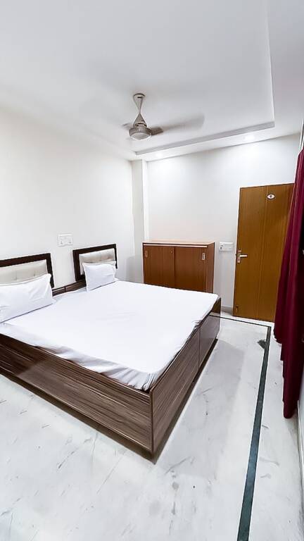 Нью-Дели: Roomshala 142 Bed Chamber South ex