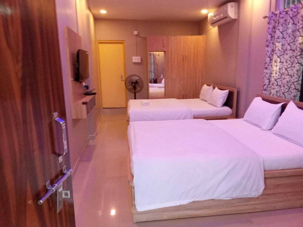 Северный Лакхимпур: 3 Star Lodge