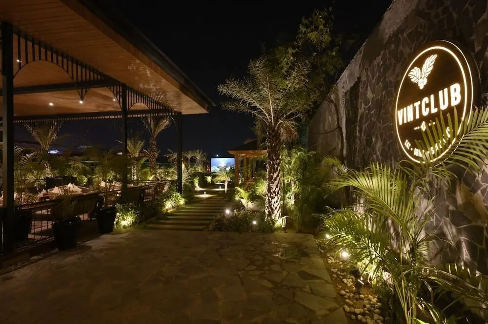 Лакхнау: Vintclub Resort