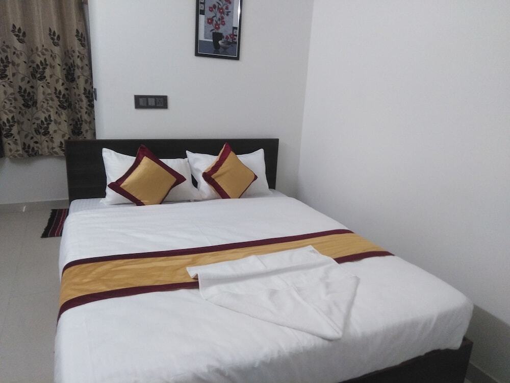 Бангалор: J K Inn Hotel - Urban Express