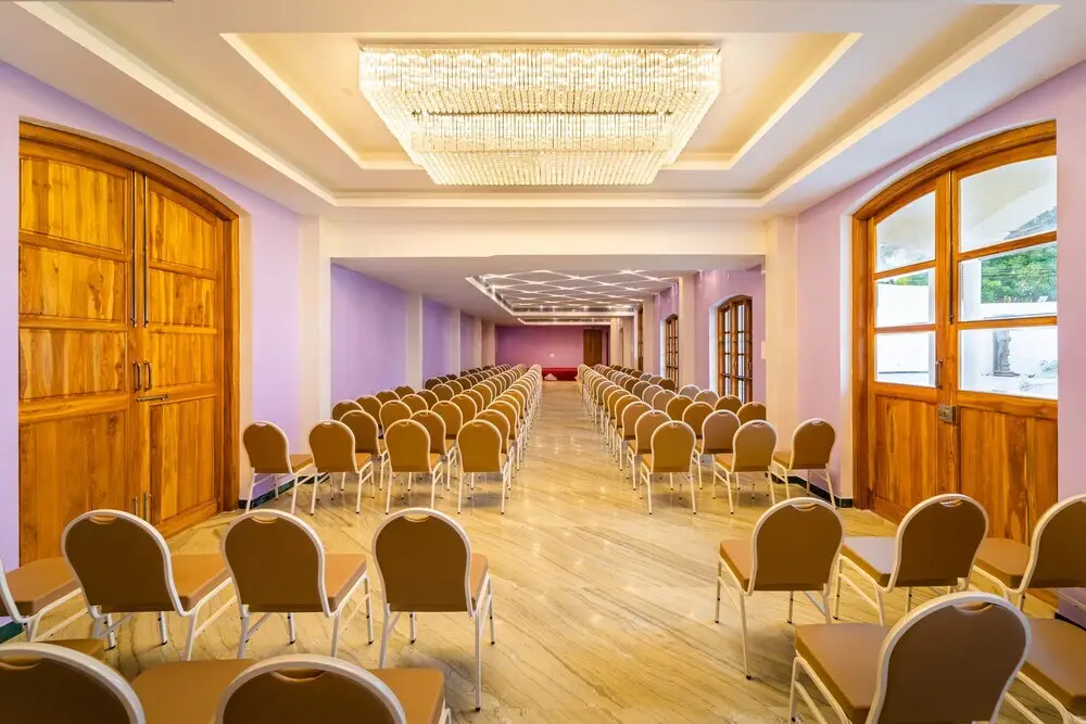 Пудучерри: AR Phalazzo Resort and Banquets