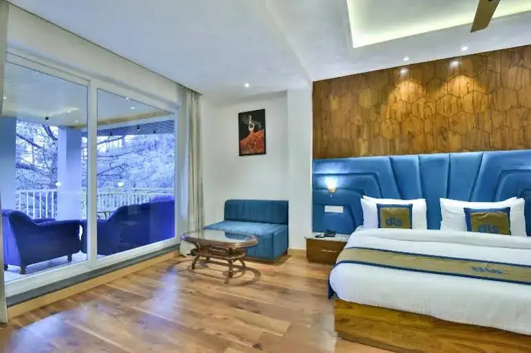 Чамба: Ark Holiday Inn By DLS Hotels