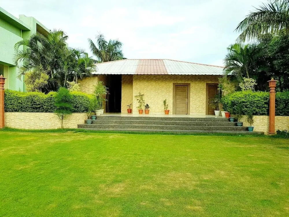 Hotel Riya Palace — фото 1
