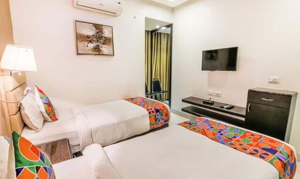 Хидерабад: Fabhotel Singh Suites