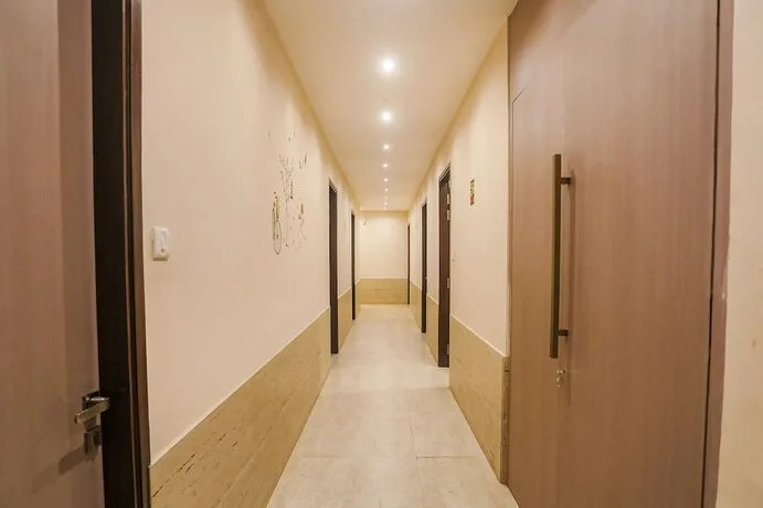 Канпур: Fabhotel The Grand Suites