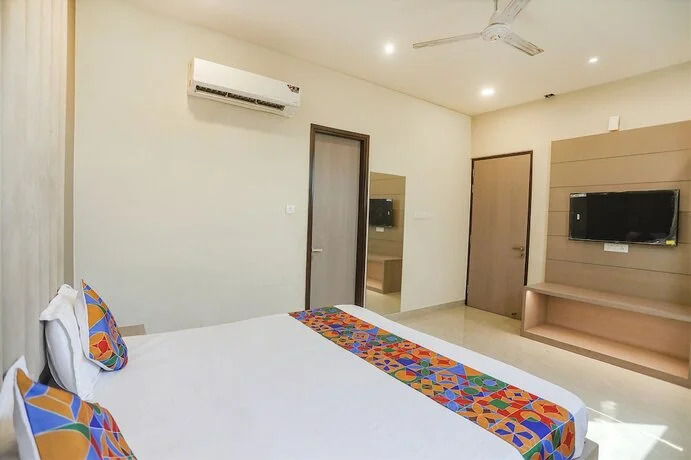 Канпур: Fabhotel The Grand Suites