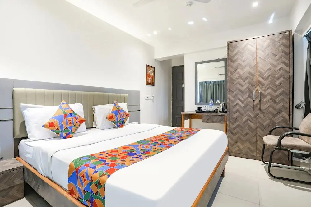Нави-Мумбай: Fabhotel Jr Residency I