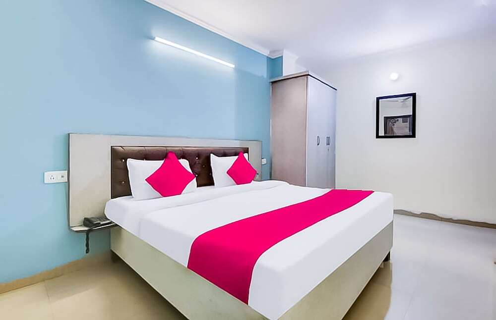 Нью-Дели: Roomshala 118 Hotel Acclaim 7 sky
