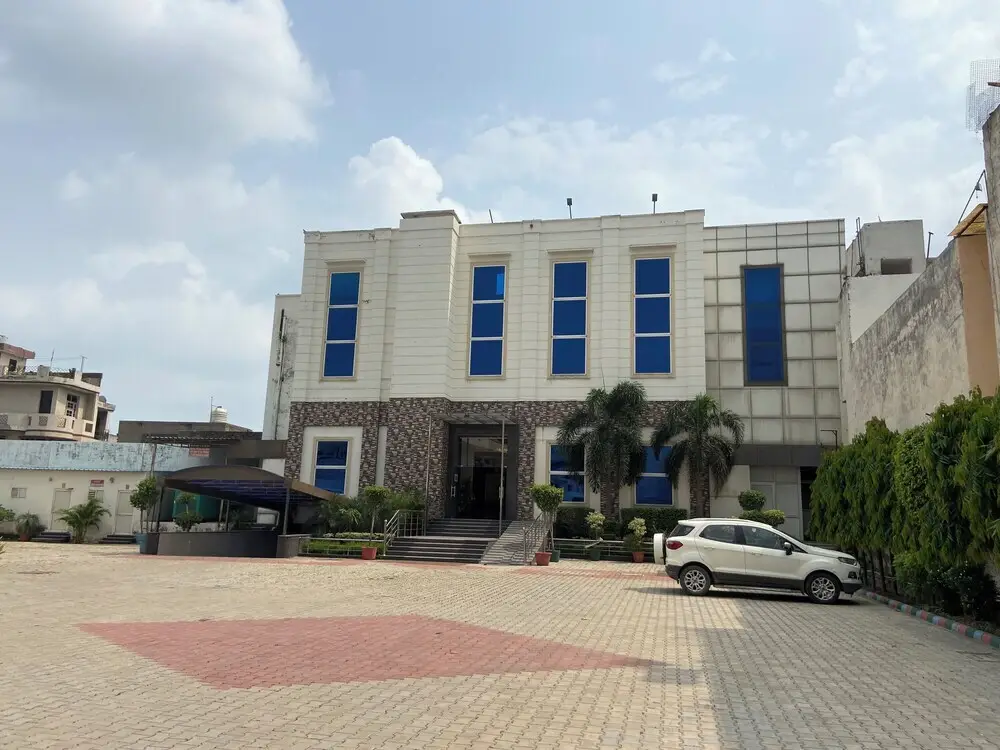 Jalandhar Corporate Suites -Banquet Hall — фото 1