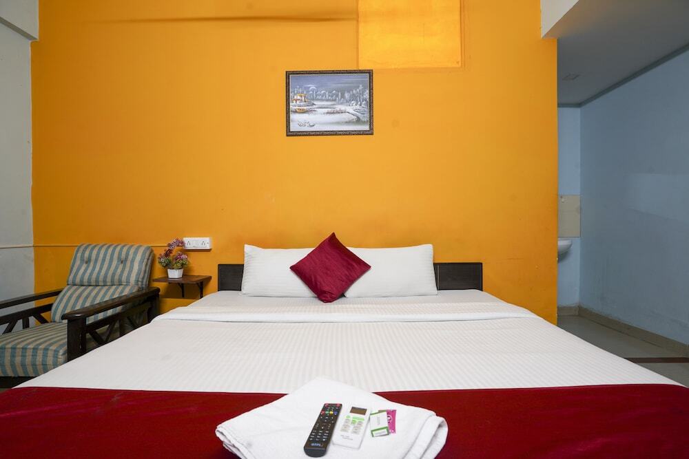 Хидерабад: iROOMZ Grand Aarvi Suites