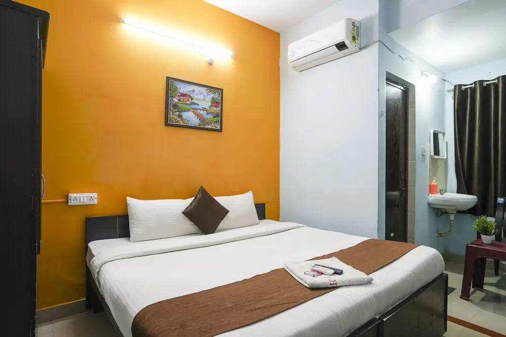 Хидерабад: iROOMZ Grand Aarvi Suites