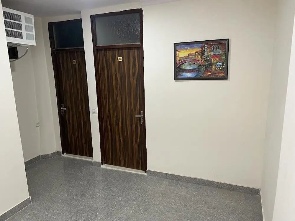 Нью-Дели: Roomshala 123 Happy Homes Saket