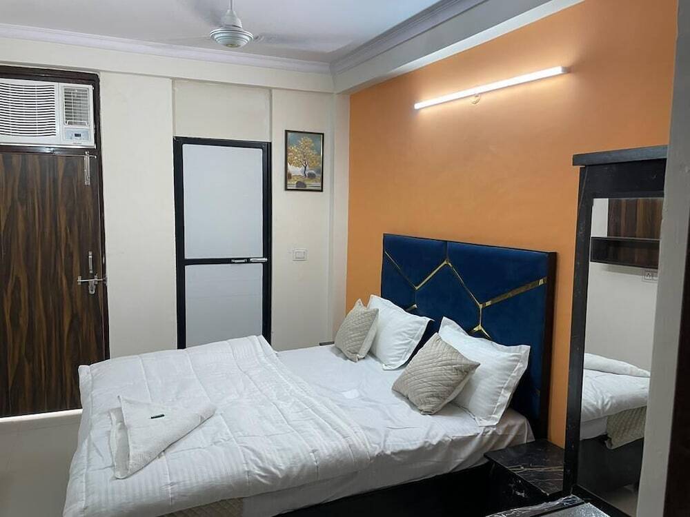 Нью-Дели: Roomshala 123 Happy Homes Saket