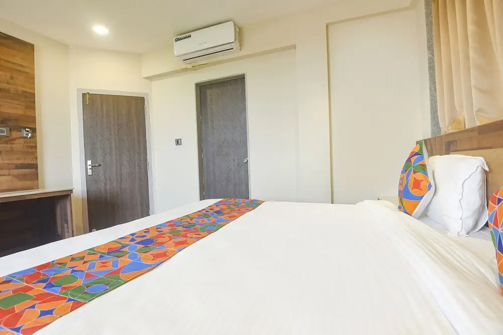Верем: Fabhotel Avasa Grand