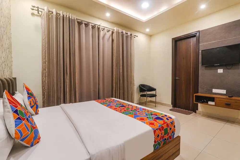 Лакхнау: Fabhotel Ashiyana Residency
