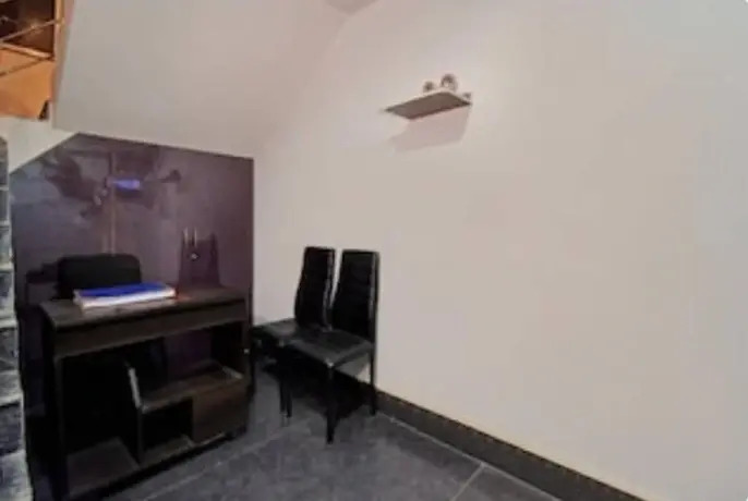 Колката: Goroomgo Gangotri Guest House kolkata
