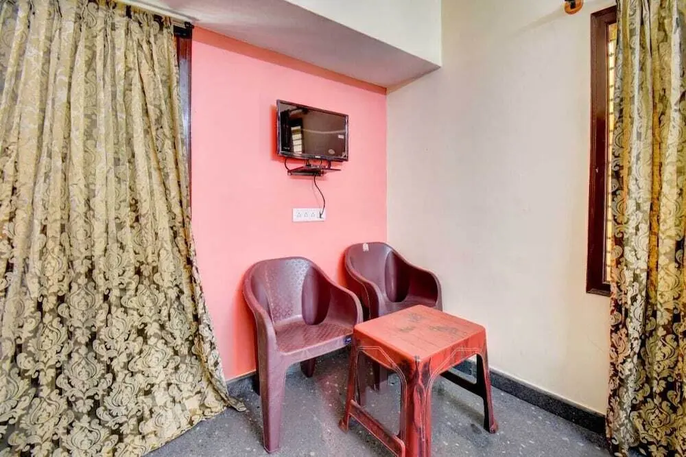 Майсур: Sunrise Guest House - Urban Express