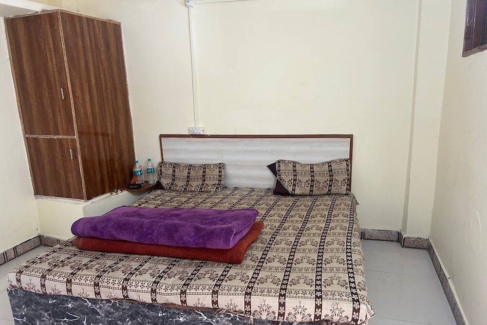 Казаули: N V Villa Homestay