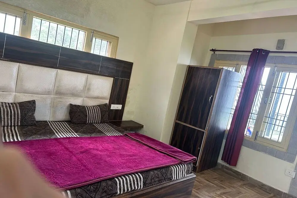 Казаули: N V Villa Homestay