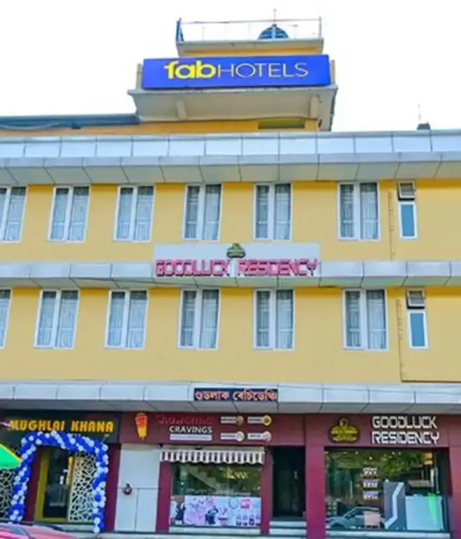 Гувахати: Fabhotel Gns Suites