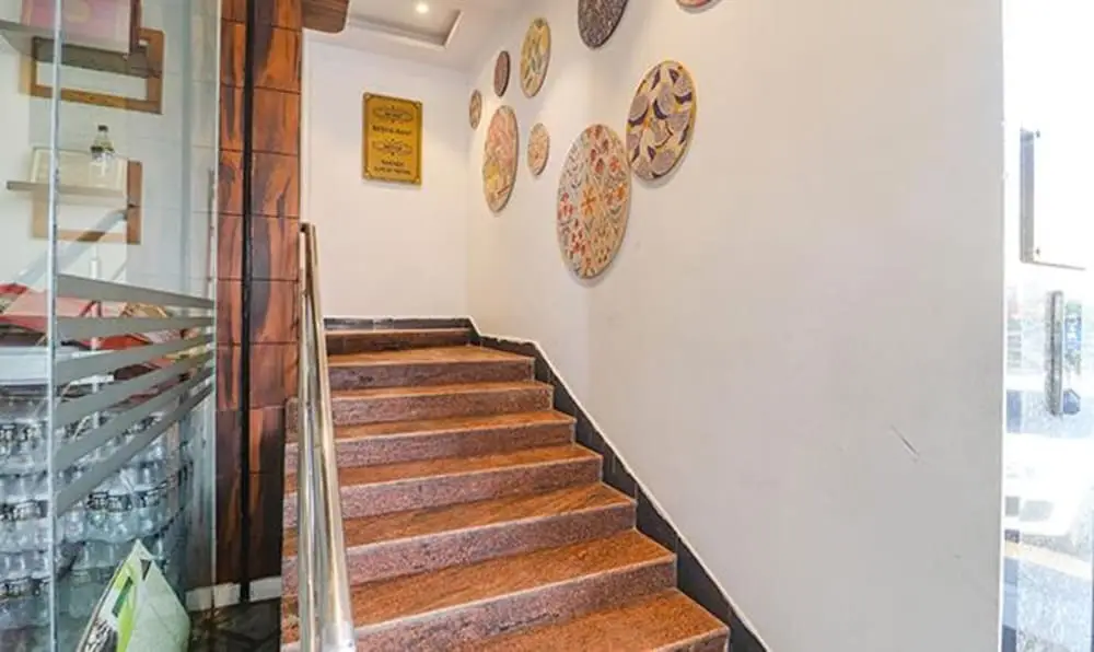 Хидерабад: Fabhotel Twin Tree Suites