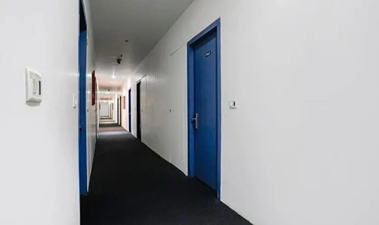 Нави-Мумбай: Fabhotel Vista Suites I