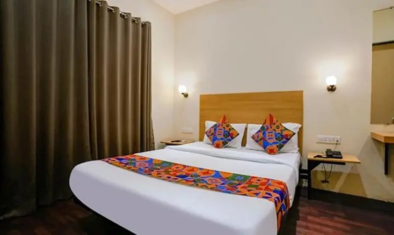 Нави-Мумбай: Fabhotel Vista Suites I