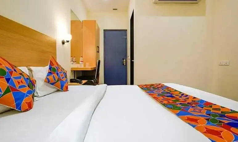 Нави-Мумбай: Fabhotel Vista Suites I