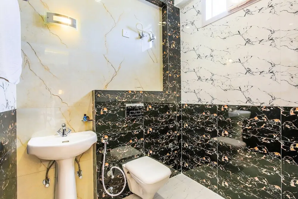 Колката: Fabexpress Comfort Inn