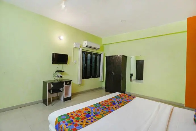 Варанаси: Fabhotel Yug Residency