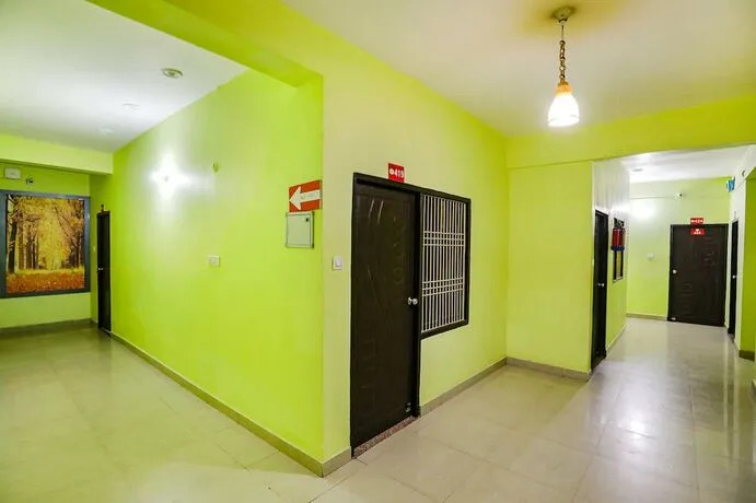 Варанаси: Fabhotel Yug Residency