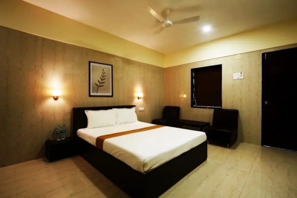 Мумбаи: The Aksa Hotel