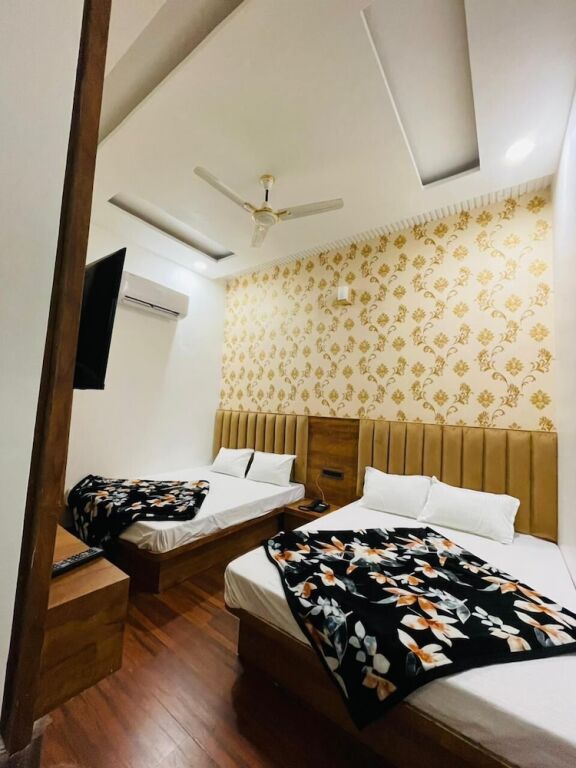 Амритсар: Hotel 4S Niwas