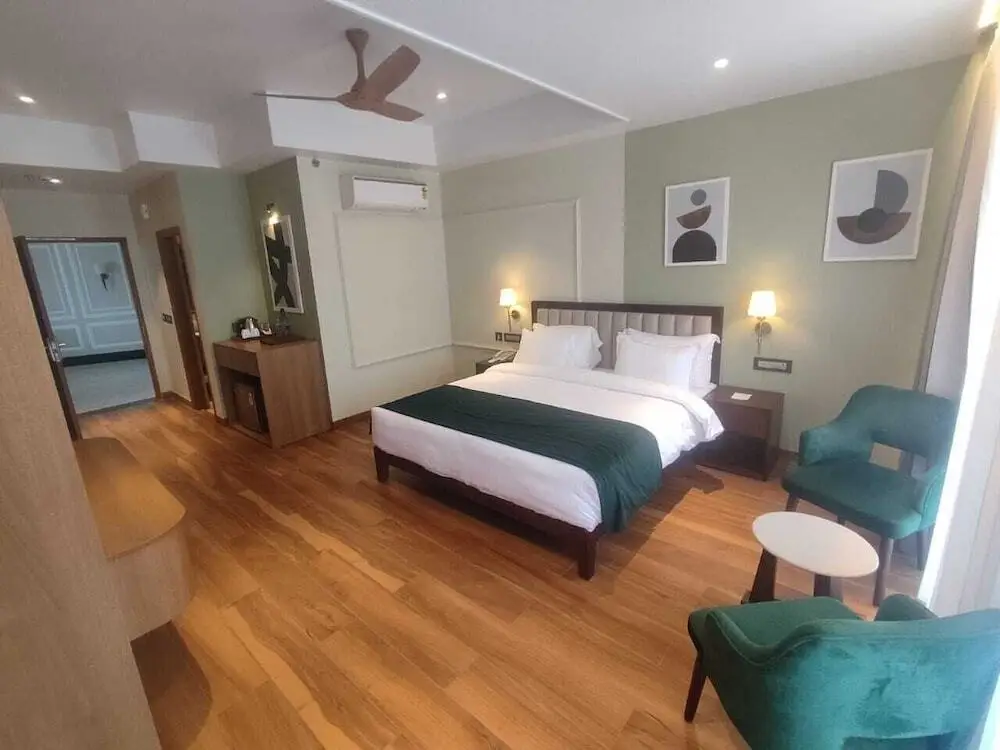 Ришикеш: Clarks Inn Express Rishikesh