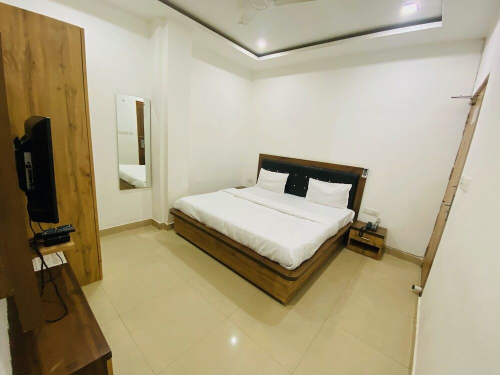 Лакхнау: Vrindavan Inn