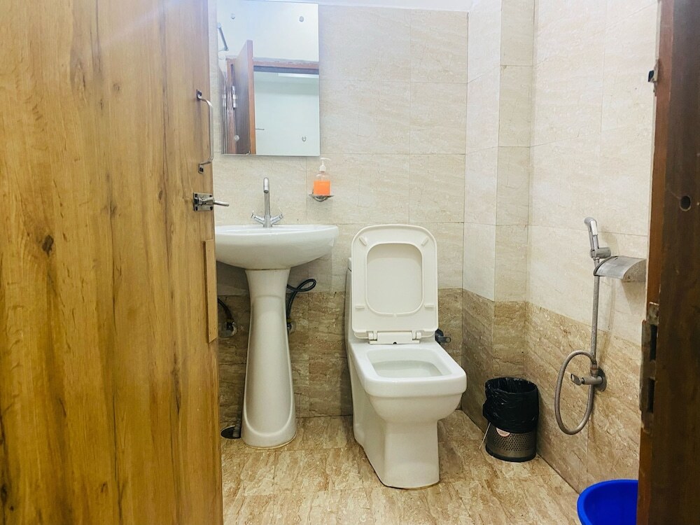 Лакхнау: Vrindavan Inn