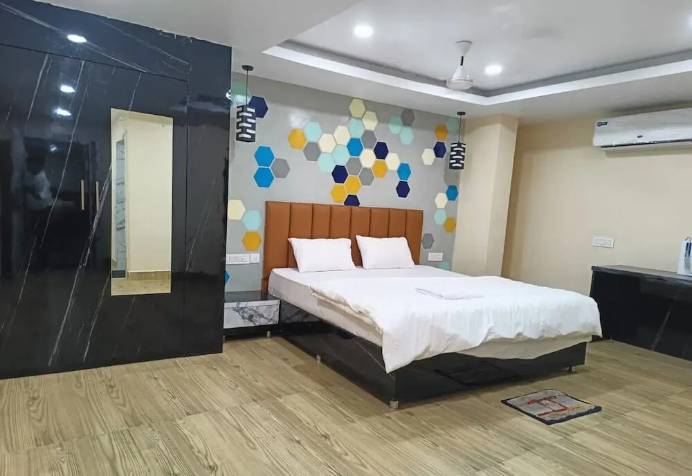 Пури: Goroomgo Santosh Inn Puri