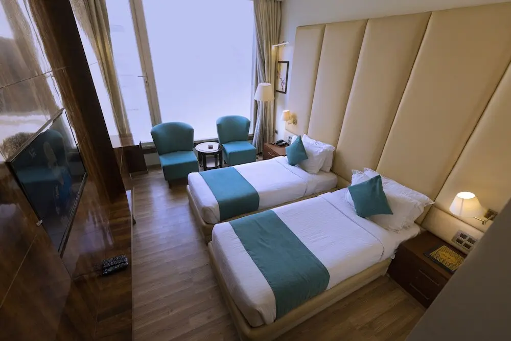 Праяградж: SH&B - Hotel Millennium Inn, Prayagraj