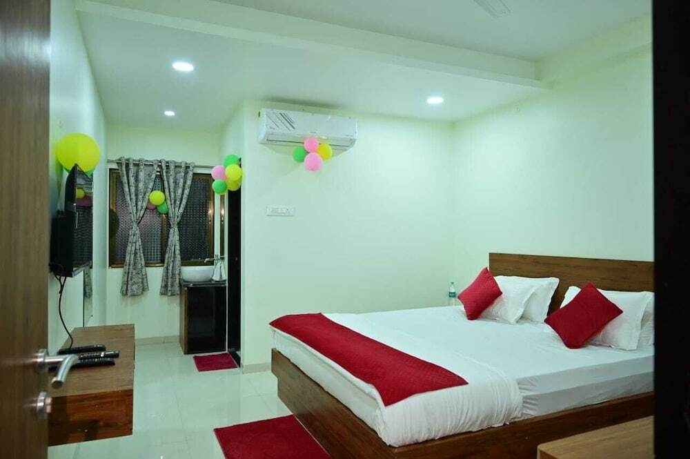 Аурангабад: Shelke Mama's Lodging & Resorts