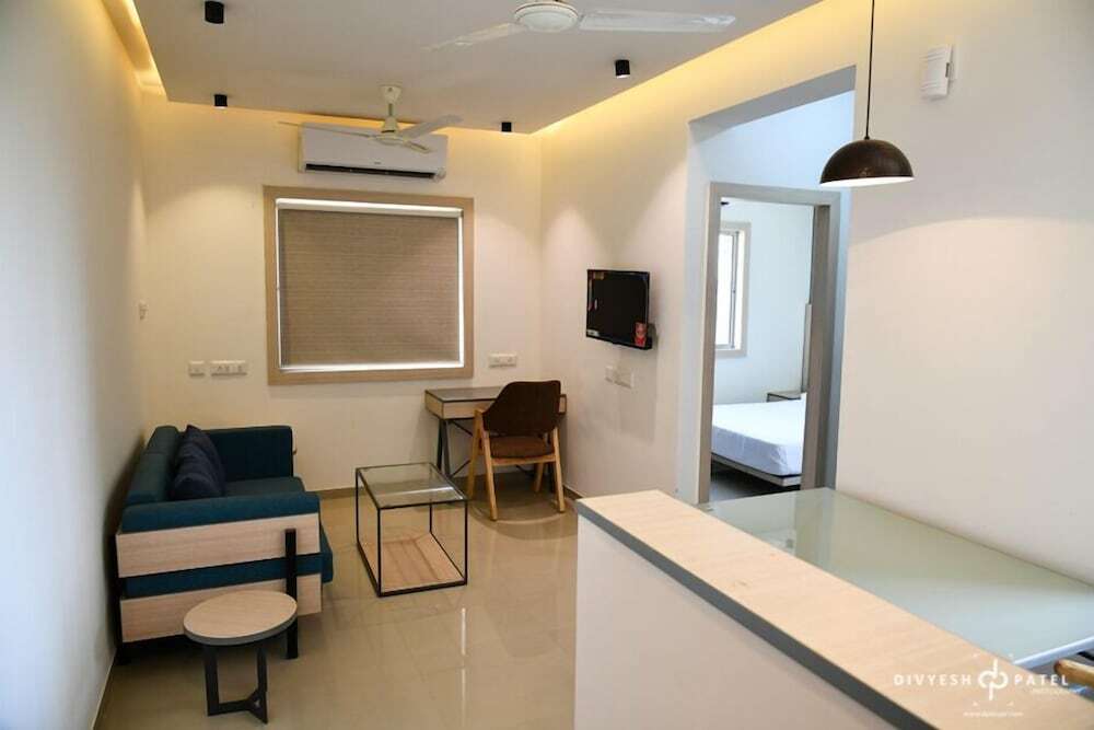 Гандхинагар: Bliss Serviced Apartments