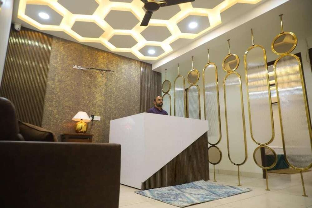 Hotel Lyf Suites - bahadurgarh — фото 1