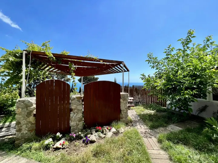 Ялта: Dzhimiet Guest house